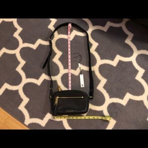 Marc Jacobs Zoom (pebble) Leather Crossbody